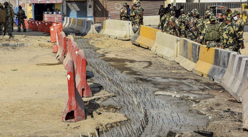 Delhi: Nails on road, barbed wires, cement walls as police create multi-level barricading at Singhu border