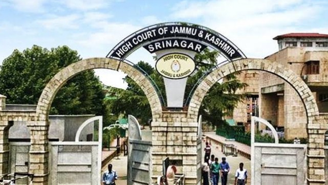 J&K High Court suspends Sub-Judge from service after complaint by Bar Association
