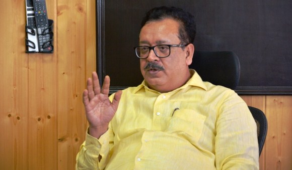 Navin Choudhary counters fake messages, images being sent with his name on social media