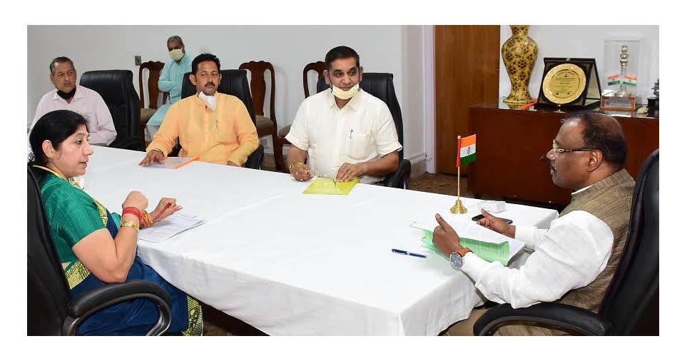 Delegation led by Mayor JMC calls on Lt Governor