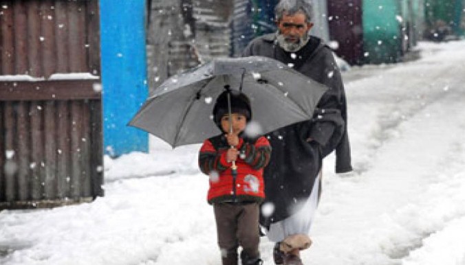 Night temperature continues to stay below freezing point in most parts of J-K