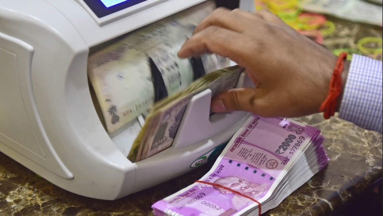 Centre approves financial help for families of 35 journalists including those who died due to COVID-19