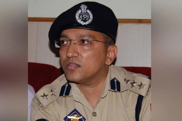 Police take action against fake social media account impersonating ADGP Jammu