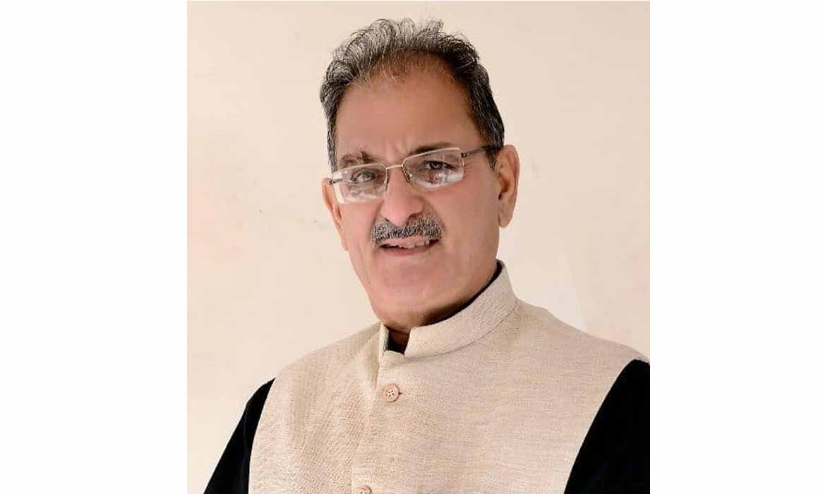 Farooq taking refuge in myths & lies to save skin in Kashmir politics: Kavinder