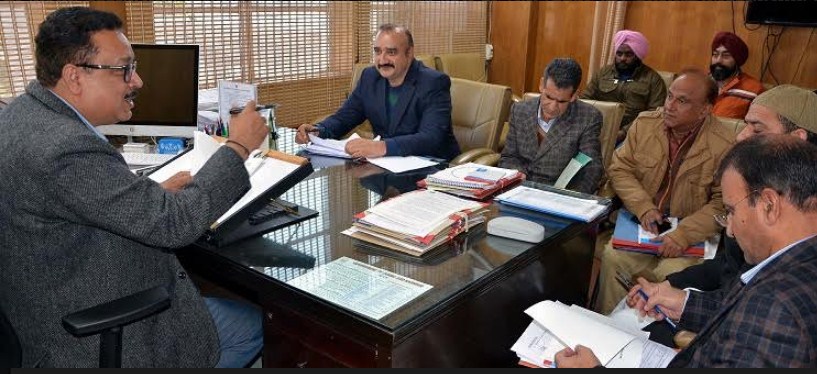 Navin Choudhary reviews functioning of Poonch, Rajouri Development Authorities