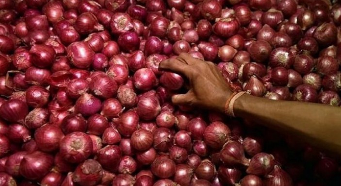 Onion price shoot up at Rs 150 per kg; imports underway