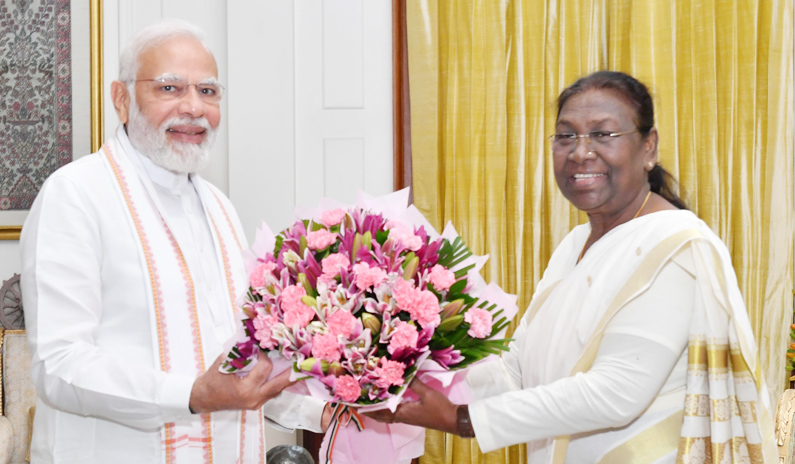 PM Narendra Modi called on President Droupadi Murmu at Rashtrapati Bhavan