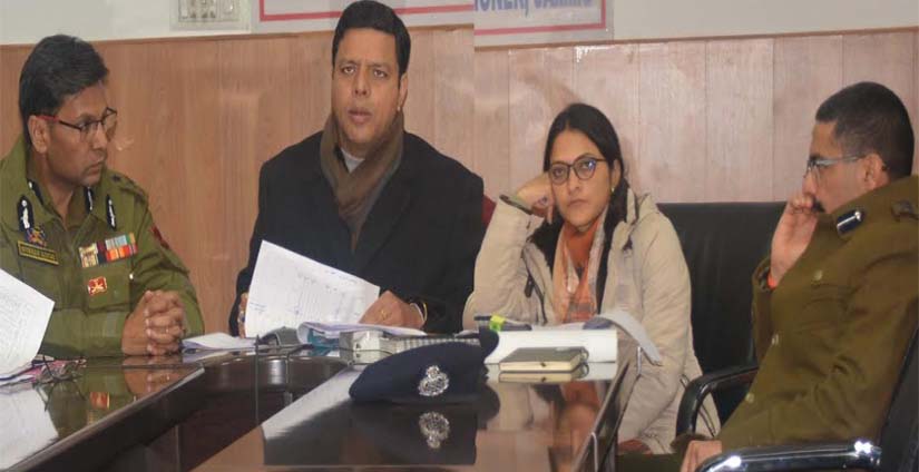 Div com reviews arrangements to conduct elections for vacant Panchayat seats
