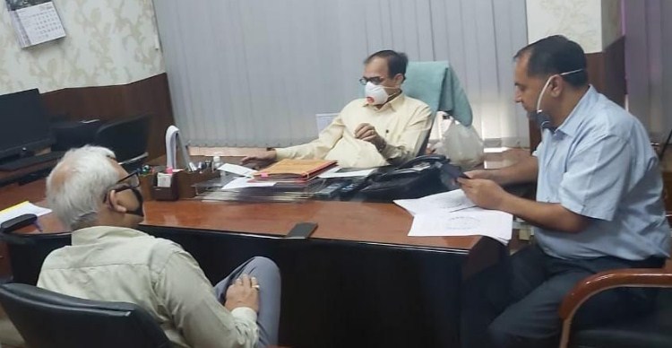 PCB Chairman reviews Action Plan for restoration of J&K Water bodies