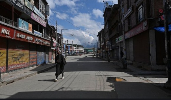 COVID-19 : Regulation of movement during restrictions: All existing movement passes issued in Srinagar before May 5 cancelled