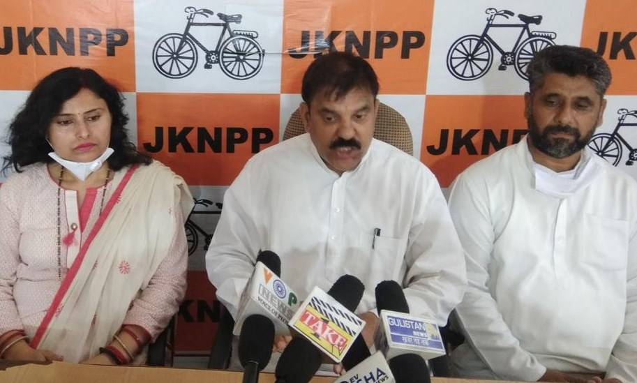 BJP imposing ‘Kesari Jazia’ in the name of multiple toll plazas : Harsh