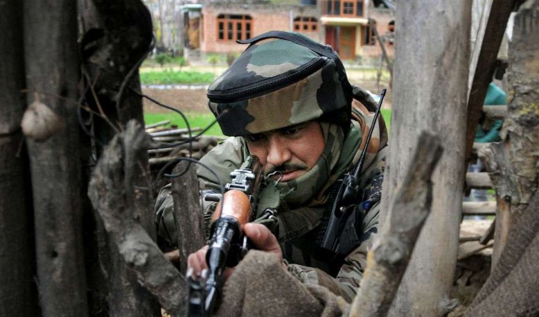J&K: Encounter breaks out between terrorists, security forces in Awantipora