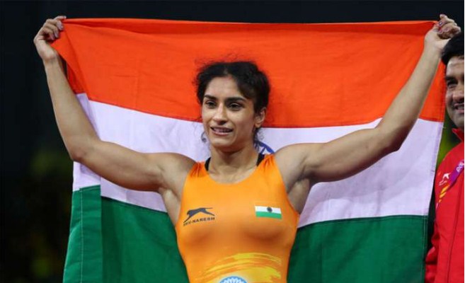 Vinesh Phogat pulls out of national camp citing COVID-19 scare