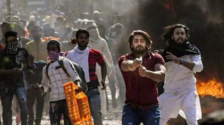 Shahrukh, who pointed gun at police during Delhi violence, sent to 14-day judicial custody