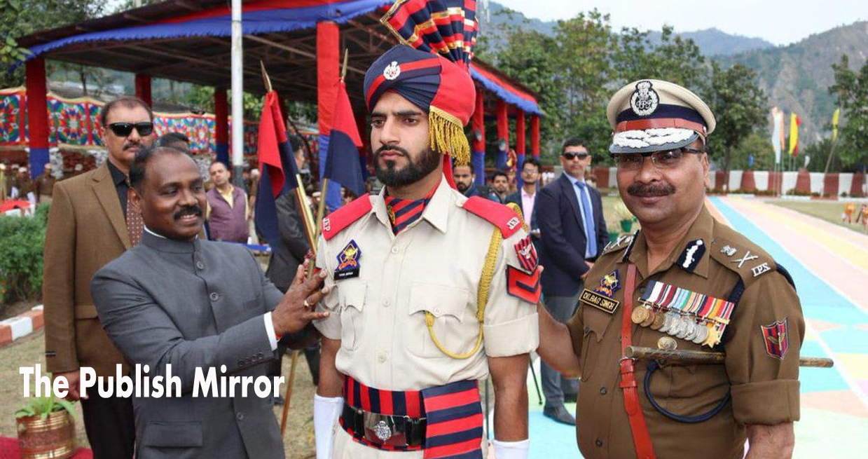 J&K govt to create over thirty thousand jobs for youth in police & other forces
