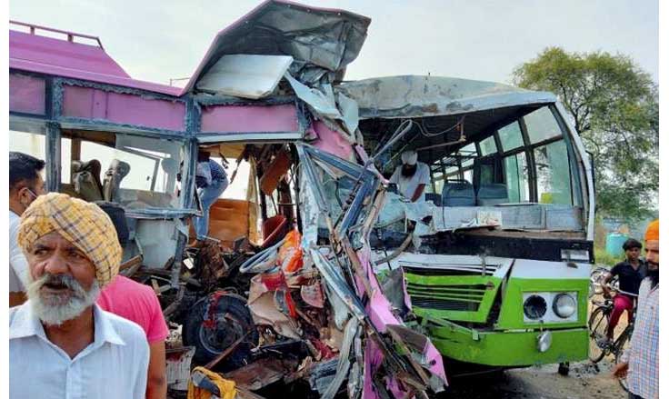 Punjab: 3 Congress workers, on way to attend Navjot Sidhu's 'coronation', killed in bus accident