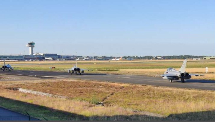 5 Rafale jets take off from Merignac, France to join Indian Air Force