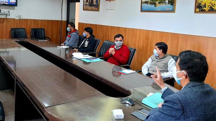 Div Com Jammu asks DCs to furnish details of Roshni Act land, finalized stamp duty rates