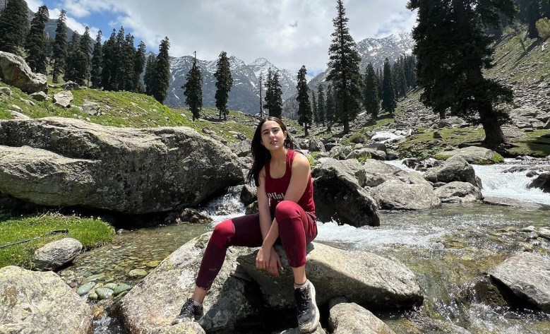 Sara Ali Khan gives glimpse of her trekking in Kashmir