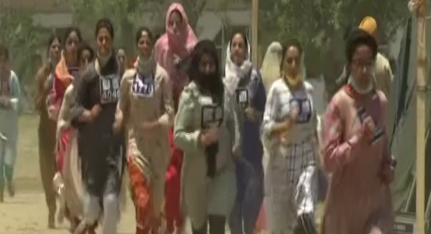 J&K police hold recruitment rally for women in Kashmir to fill 1,300 posts