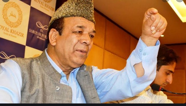 ACB arrests NC leader''s son over alleged bank fraud