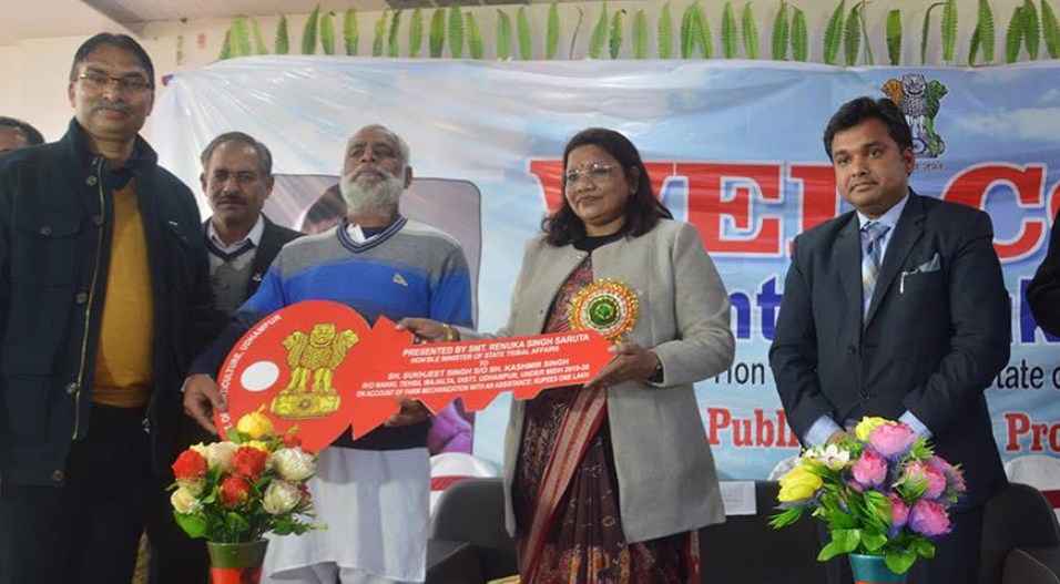 Renuka Singh holds public outreach programme at Mansar, adopts Udhampur district for development
