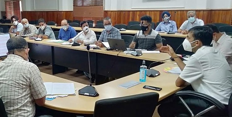 DC Jammu reviews progress of works under District Capex Budget, DDC, BDC, PRI grants