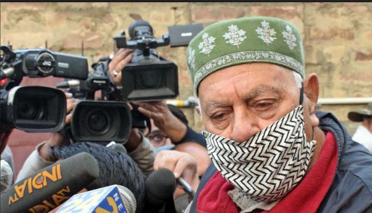 Fight for Article 370 to Continue Even if I’ve to be Hanged: Farooq Abdullah after ED Questioning