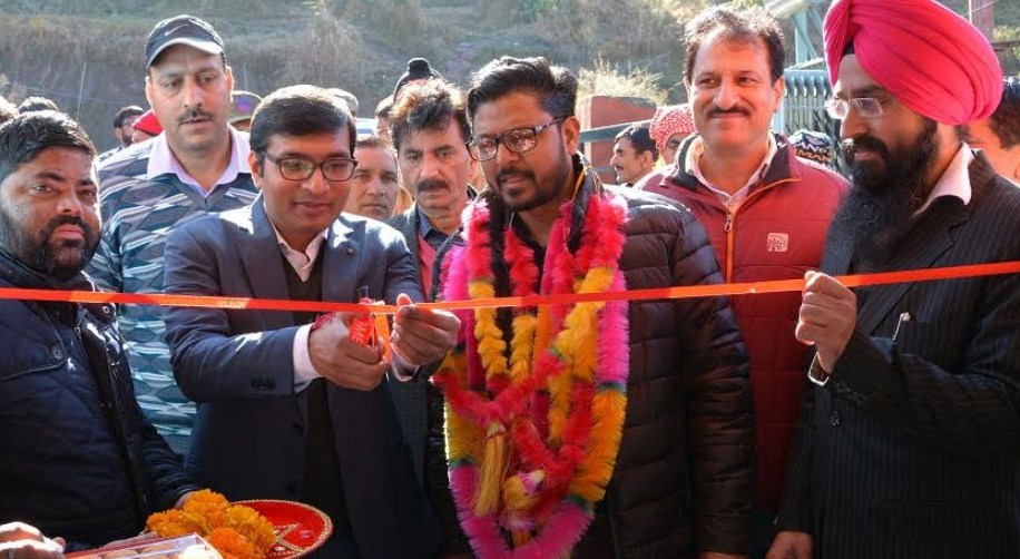 Sahu inspects developmental projects in Poonch