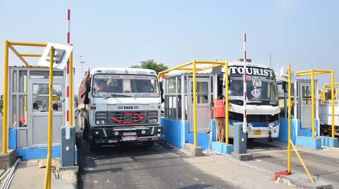 High Court Issues notice to Union Secretary, NHAI for Abolition of Sarore Toll Plaza