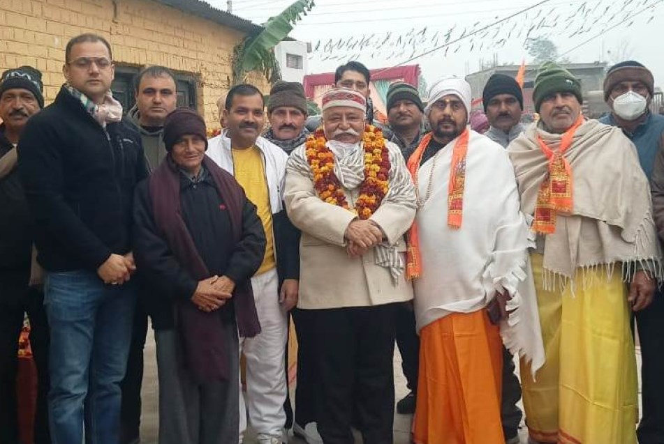 Sat starts construction works of lane in Krishna Nagar