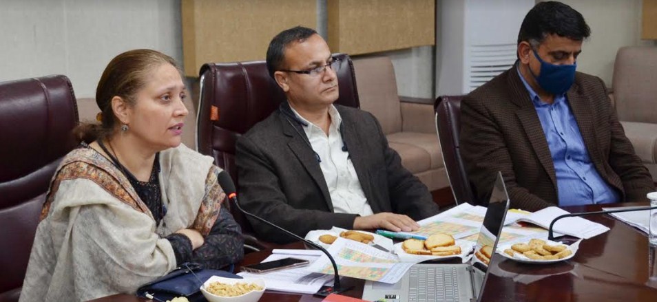 Secy RDD reviews progress on development works in Jammu
