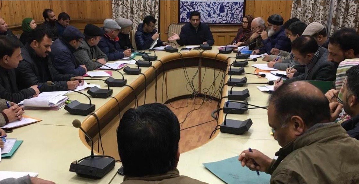 42 of 92 languishing projects in Srinagar to be completed by March 2020