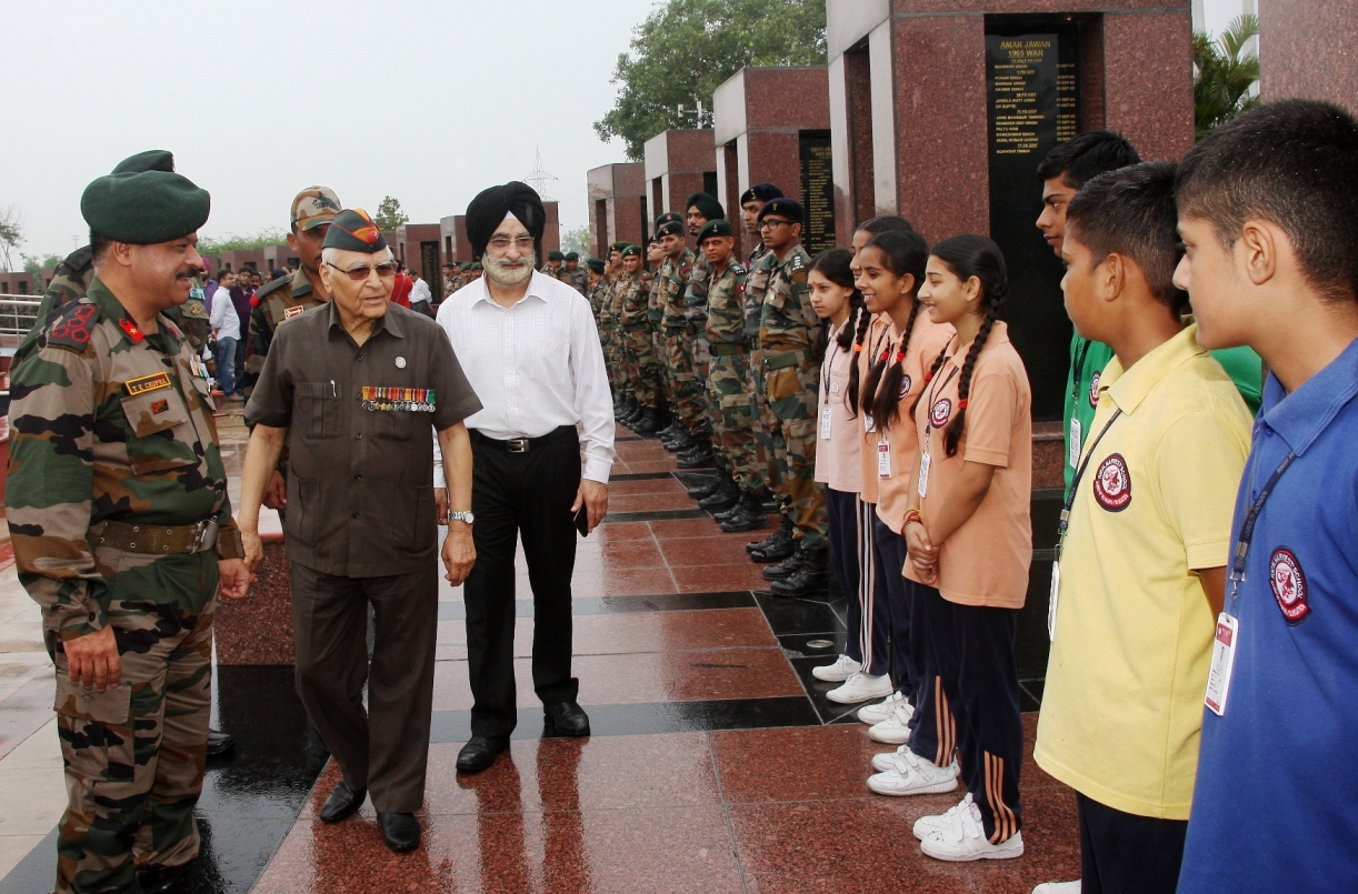 Tiger Division Celebrates Kargil Vijay Diwas at “BALIDAN STAMBH”, Jammu