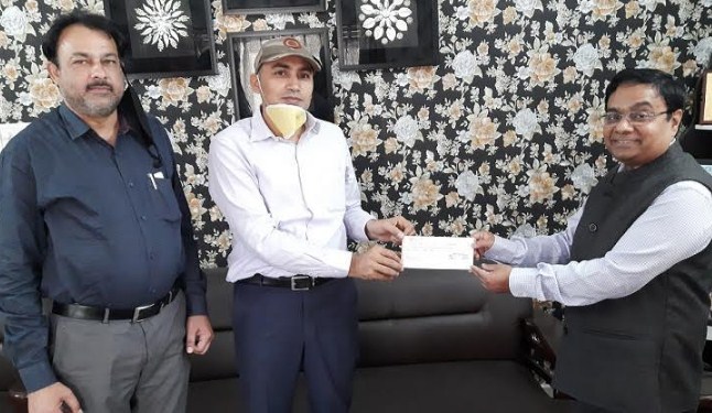 Covid-19: SIDCO donates Rs. 18.10 lakh to J&K Relief Fund