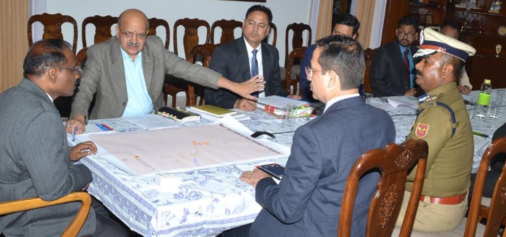 Lt. Governor reviews situation arising due to heavy snowfall