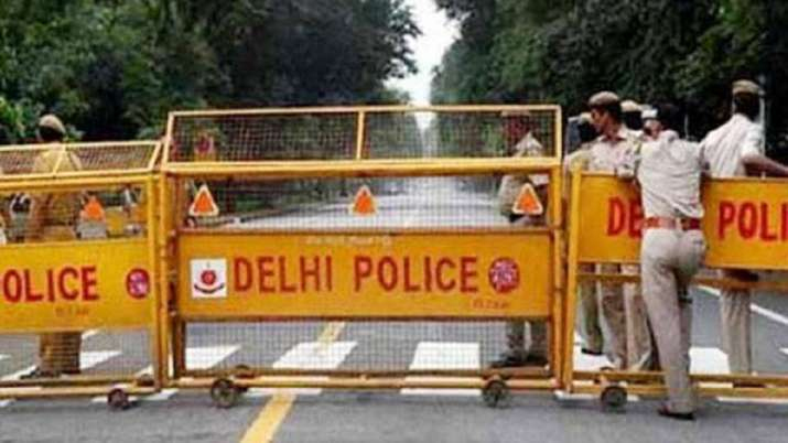 2 Suspected Militants from Jammu and Kashmir Held in Delhi, Weapons Found