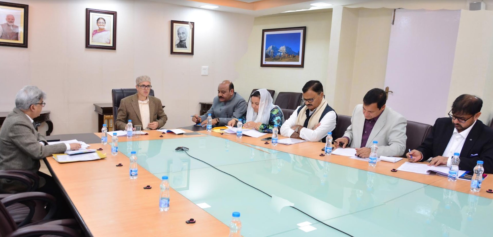 Cabinet passes resolution for restoration of Statehood for J&K
