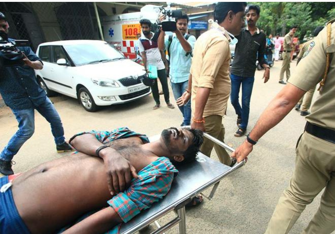 Hyderabad Encounter effect: Rape accused attacked by Mob in Walayar