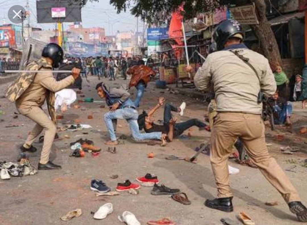 2 Killed In Mangaluru, 1 In Lucknow During Citizenship Protests: Govt assures CAA not anti minority 