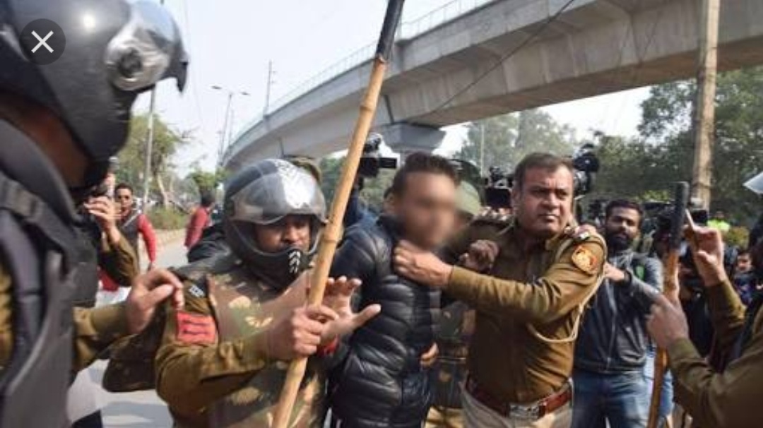 Firing in front of Jamia gate, third attack in the area; Southeast DCP transfered 