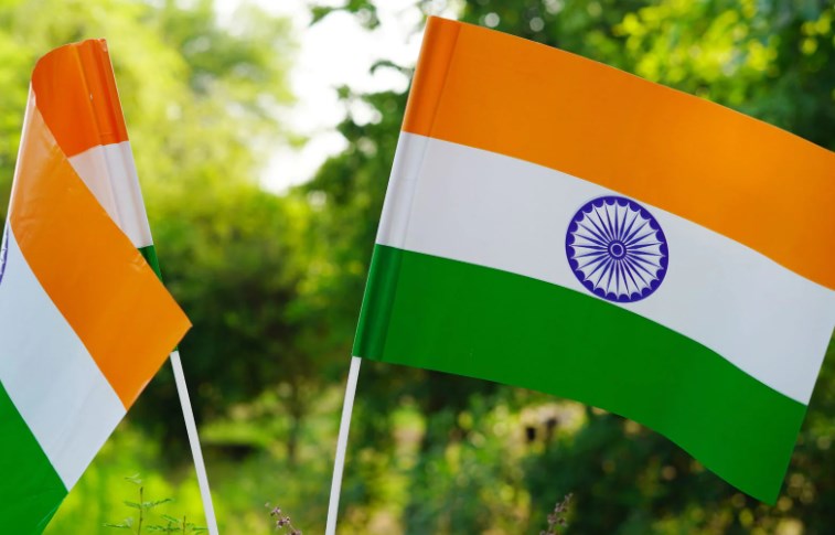 PM Modi changes display picture to 'Tricolour', asks people to do same