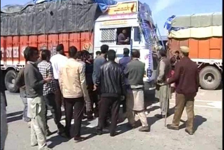 3 dead in separate accidents on Jammu-Srinagar NH