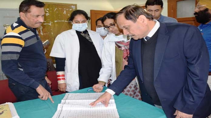 Advisor Bhatnagar conducts marathon tour of health centers of Jammu, Samba districts