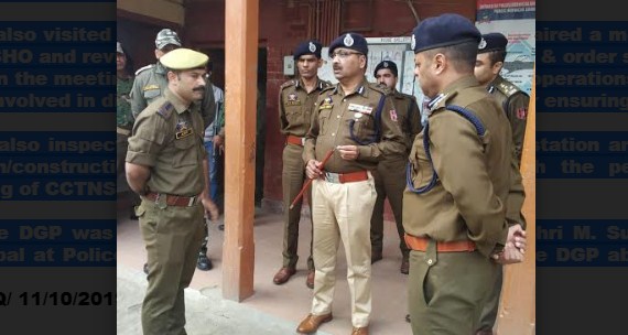 DGP visits Sopore Town, Inspects PS Sopore, Asks personnel to pace up anti-    militancy operations