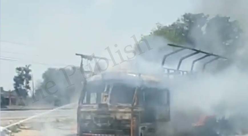 Truck carrying fodder damaged in fire on Jammu-Pathankot highway