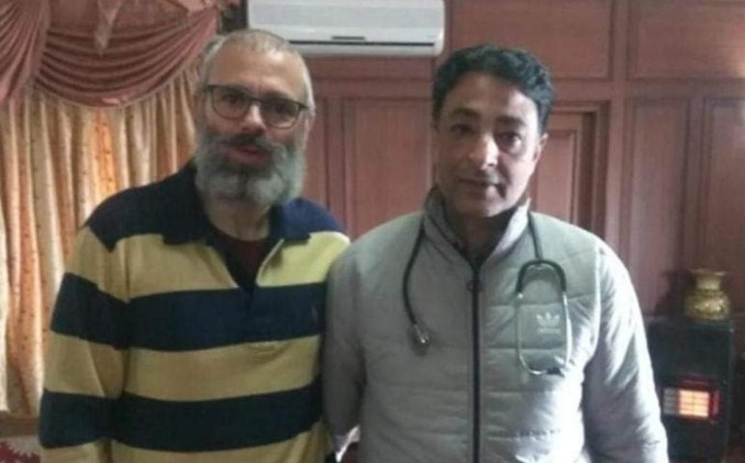 Second exclusive picture of Omar Abdullah sporting overgrown beard