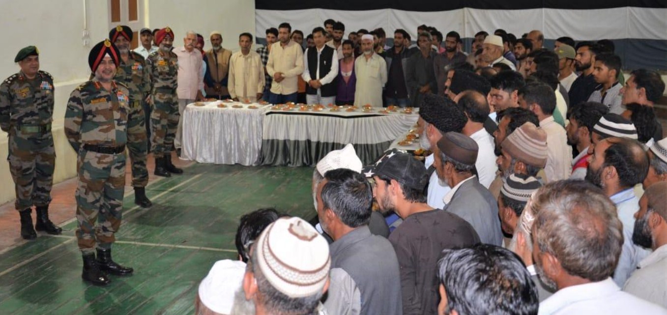 Lt Gen Ranbir Singh interacts with people in North Kashmir to promote sense of security