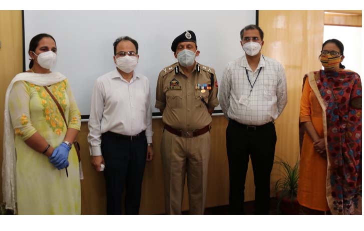 VK Singh reviews training of SDRF personnel for Covid duties