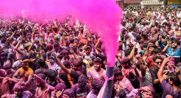 India records 56,211 new COVID cases, 271 fatalities in past 24 hours